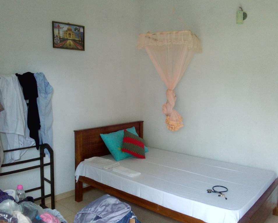 Hotel Sunny Side 89 à Galle Extérieur photo